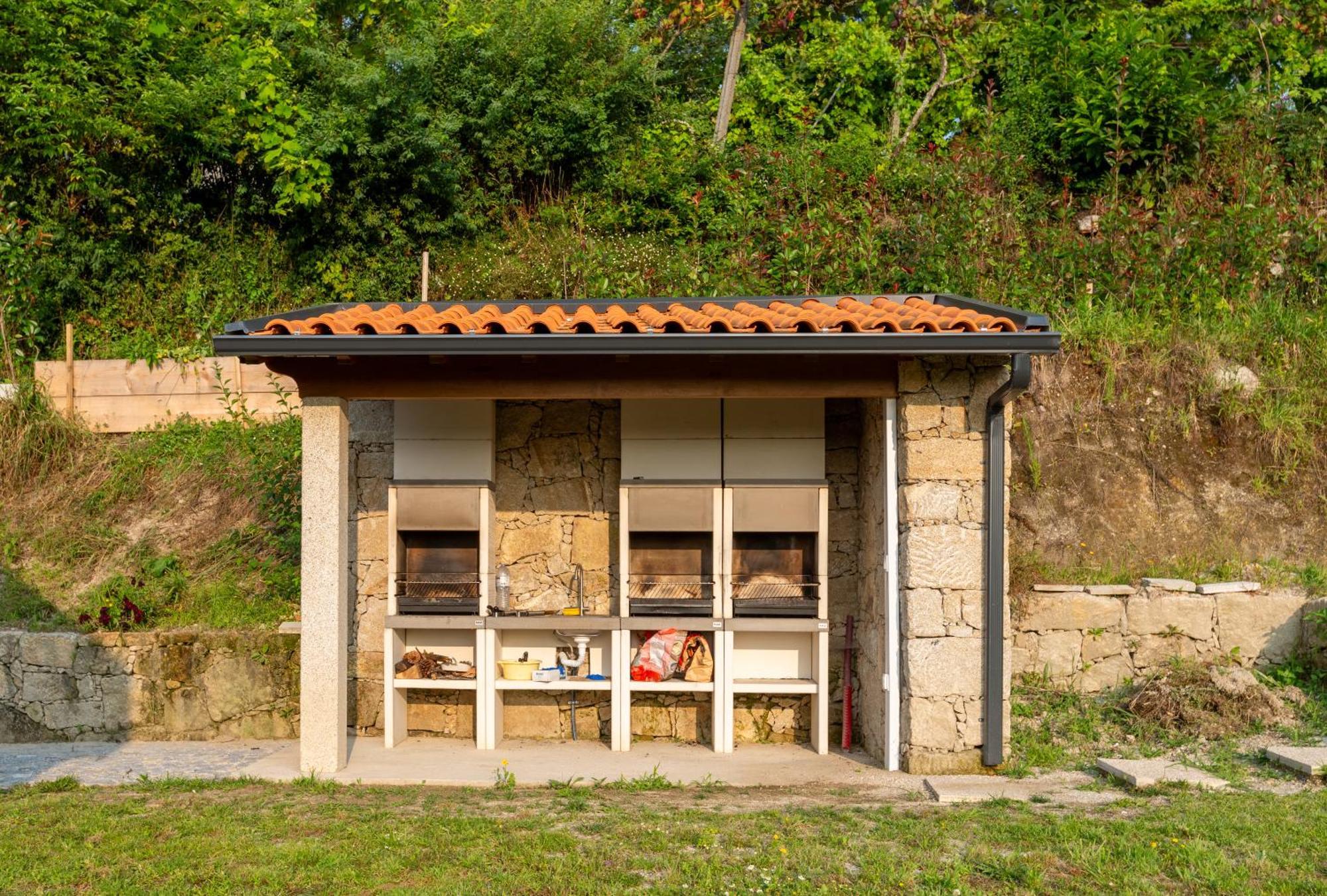 Casas De Bouro 2 Casa Dos Jarros Villa Terras de Bouro Dış mekan fotoğraf